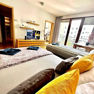 With Balcony , Budapeszt Węgry